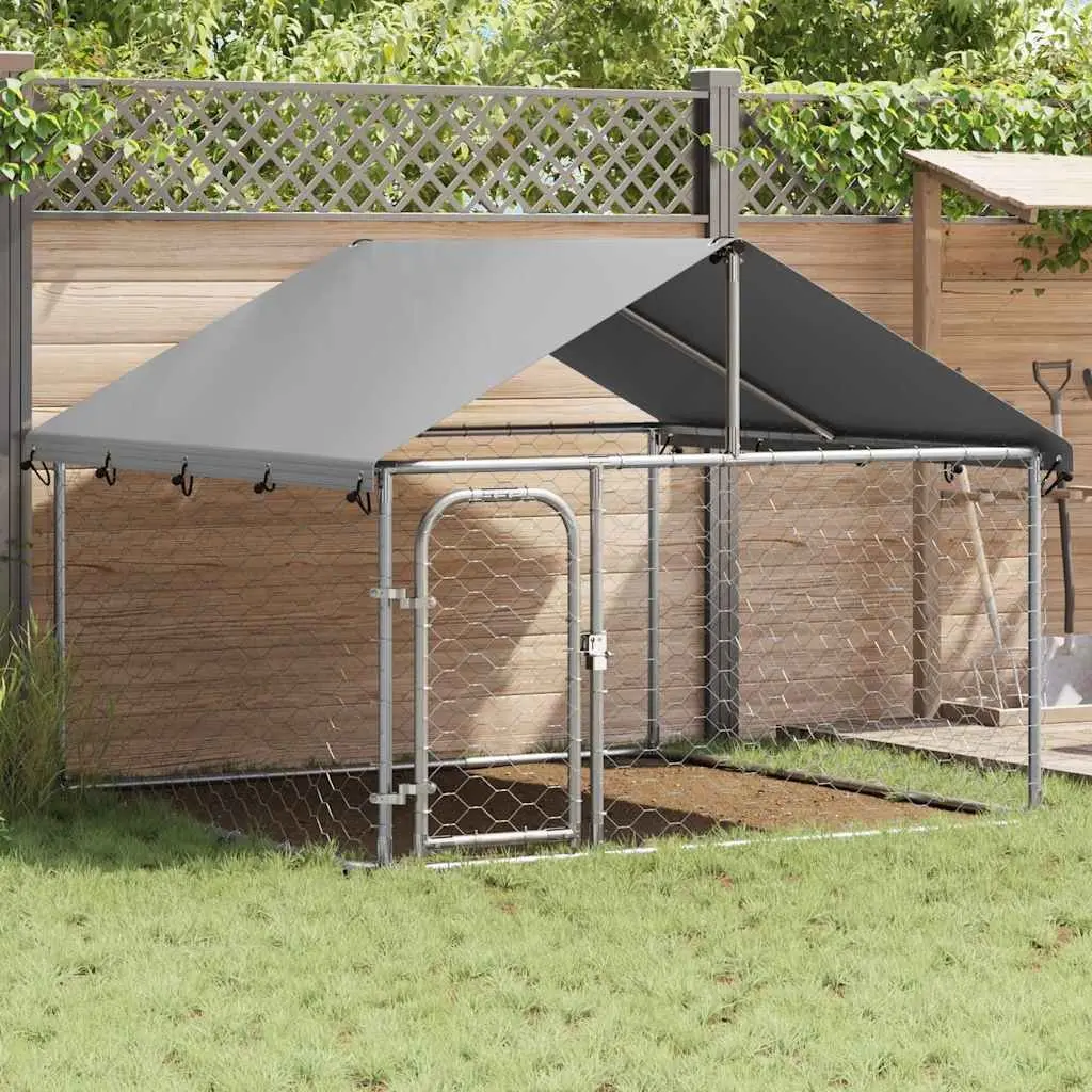 Outdoor Dog Kennel for Backyard Use