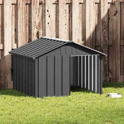 Practical Outdoor Shelter for Your Dog