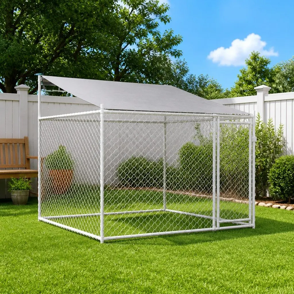 Outdoor Pet Enclosure with Roof and Door