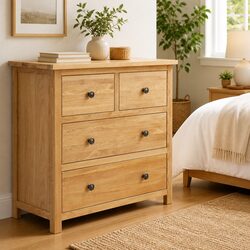 Practical Chest of Drawers for Organized Living Spaces