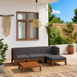 Perfect Garden Lounge Set for Family Gatherings