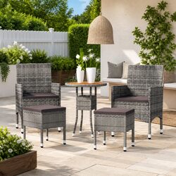 Practical 5 Piece Lounge Set for Various Outdoor Spaces