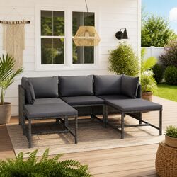Practical 5-Piece Lounge Set for Outdoor Use