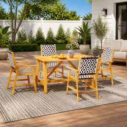 Practical Dining Set for Any Outdoor Gathering