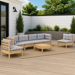 Practical 7 Piece Lounge Set for Outdoor Use