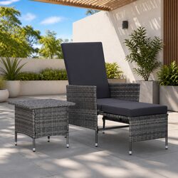 Functional Outdoor Lounge Set for Your Patio