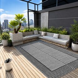 Versatile Grey Outdoor Carpet for Your Patio and Balcony
