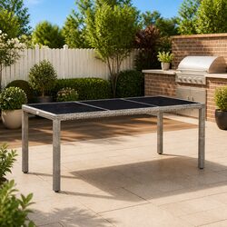 Perfect Garden Dining Table for Your Outdoor Space