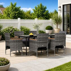 Practical 7 Piece Garden Dining Set with Cushions for Everyday Use