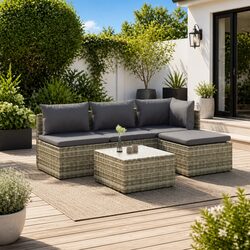Practical Outdoor Furniture: 5 Piece Garden Lounge Set