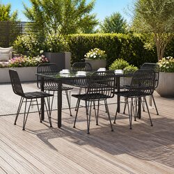 Practical 7 Piece Garden Dining Set for Outdoor Living