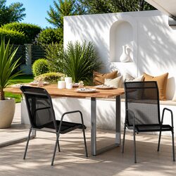 Ideal Armchairs for Outdoor Dining and Relaxation