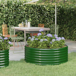 Practical Raised Garden Bed for Any Outdoor Setting