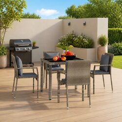 Practical Outdoor Seating: Set of 4 Chairs