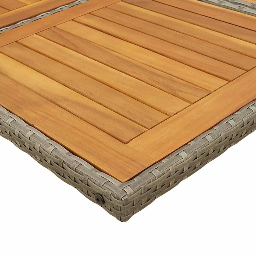 Outdoor Dining Set for Entertaining