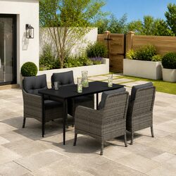 Practical Outdoor Dining Set for Any Setting