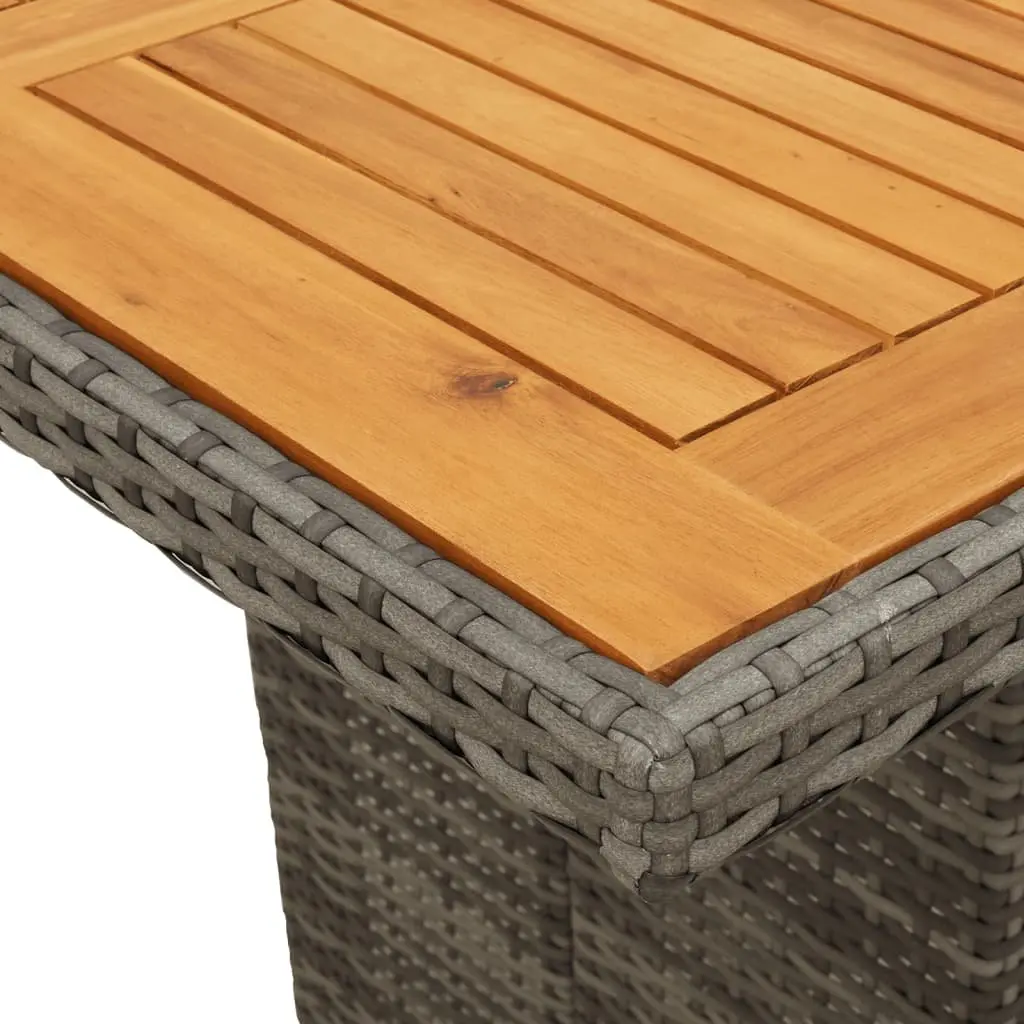 9 Piece Dining Set for Garden or Patio Use