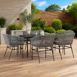 Functional 7 Piece Dining Set for Outdoor Spaces