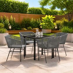 Practical 5 Piece Outdoor Dining Set for All Occasions