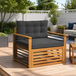 Versatile Outdoor Sofa Set for Various Spaces