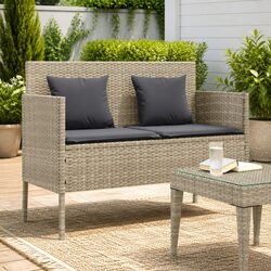 Functional Garden Bench for Your Outdoor Living Area