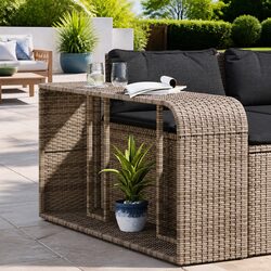 Practical Storage Shelves for Garden and Backyard Use