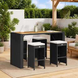 Versatile Bar Stools for Your Outdoor Gatherings