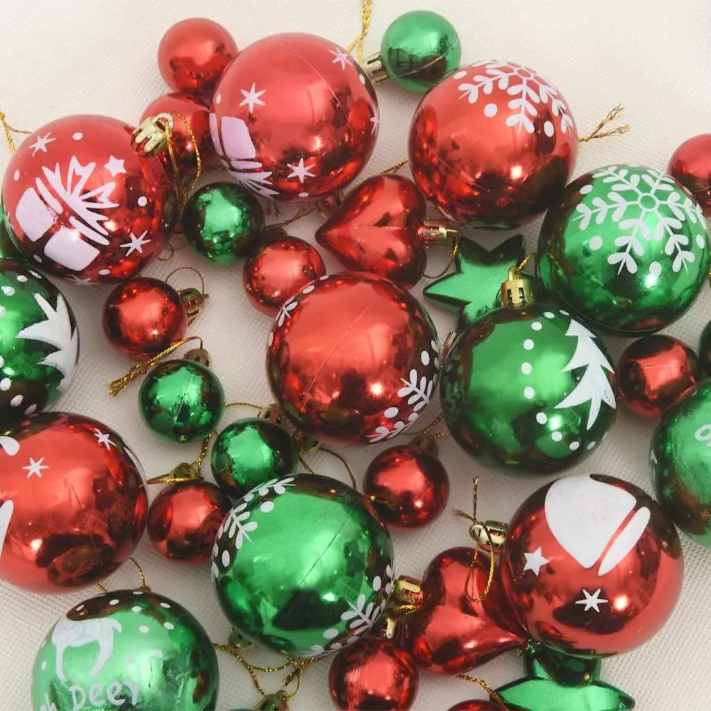 Christmas Ornament Set 40 Pieces Plastic 6cm Red Green Minimalist Holiday Tree Decoration