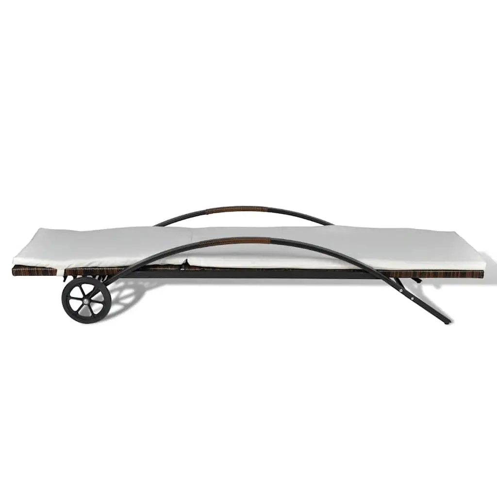 Sun Lounger for Outdoor Relaxation