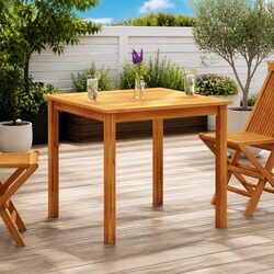 Perfect Outdoor Dining Table for Family Gatherings