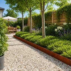 Practical Steel Lawn Edging Set - 20 Pieces for Outdoor Use
