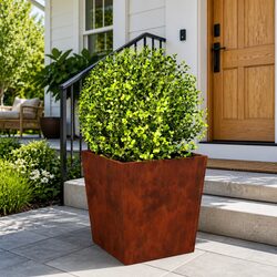 Versatile Garden Planters: Perfect for Balconies and Patios