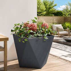 Practical Steel Planter Box for Various Outdoor Settings 50x50x50cm