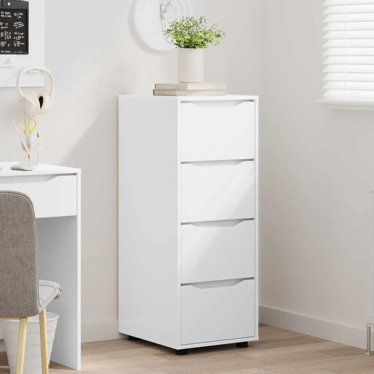 White Storage Cabinet 40 x 48 x 105 cm for Home Use