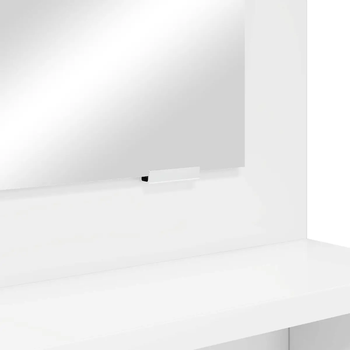 White Vanity Unit for Any Bedroom