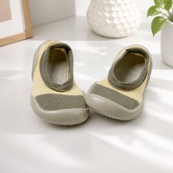 Practical Kids Ballet Flats for Home and Play