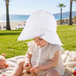 Comfortable Legionnaire Baby Sun Hat with Ruffle Trim White M