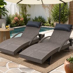Outdoor Lounger for Patios: Adjustable Comfort and Design