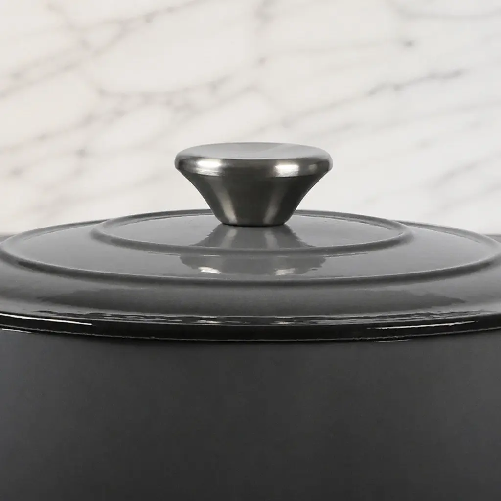 Cast Iron Dutch Oven 4L Black Enamel Coating Stovetop Oven Braising Pot Heavy
