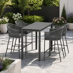 Practical 5-Piece Bar Set for Outdoor Entertaining