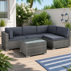 5-Piece Wicker Sofa Set for Comfortable Outdoor Living