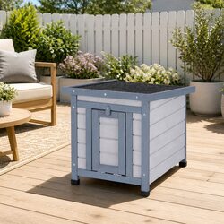 Practical Outdoor Shelter for Cats and Small Pets