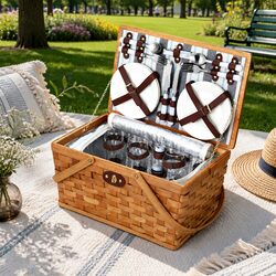 Practical Picnic Basket Set for Outdoor Adventures with Friends
