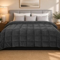 Versatile Queen Comforter for Year-Round Comfort