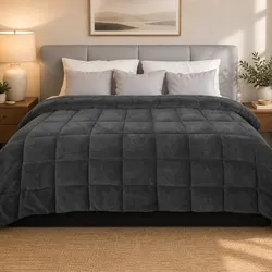 Versatile Queen Comforter for Year-Round Comfort
