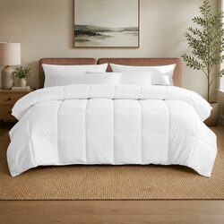 Versatile Super King Quilt Perfect for Any Season