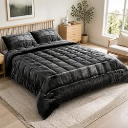 Versatile Queen Faux Mink Quilt for Home and Travel