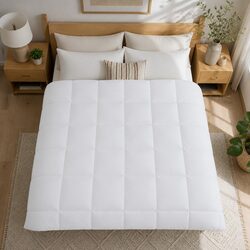 Versatile Double Goose Down Quilt for Everyday Comfort