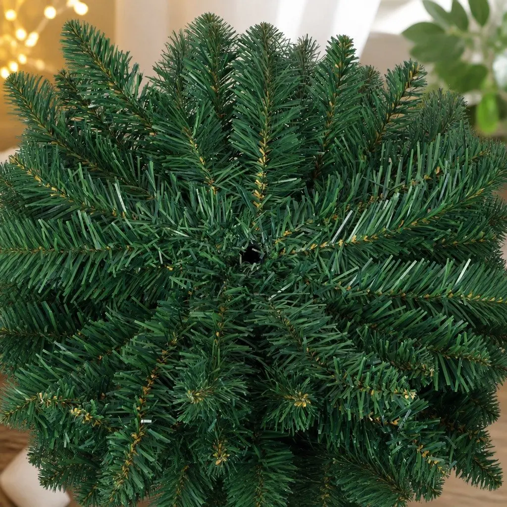 Pencil Christmas Tree Slim 1.5M Green PVC 350 Tips Vertical Form