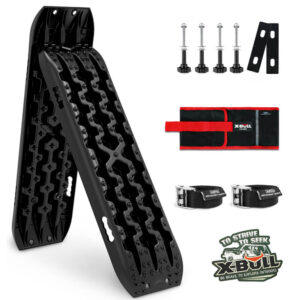 2PCS Recovery Tracks Boards Snow Tracks Mud tracks 4WD With 4PC mounting bolts Black